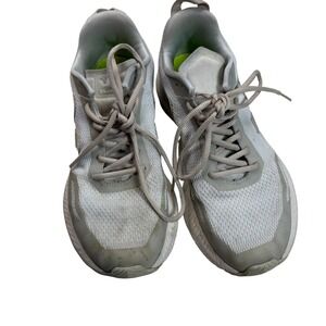 Veja Womens Running Shoes‎ Size 10 White Sneakers Athleisure Athletic